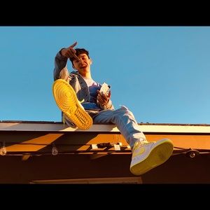 Meet your Posher, Angelo